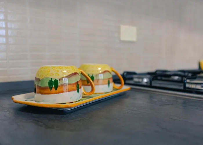 House 40 - Silkeys Verona